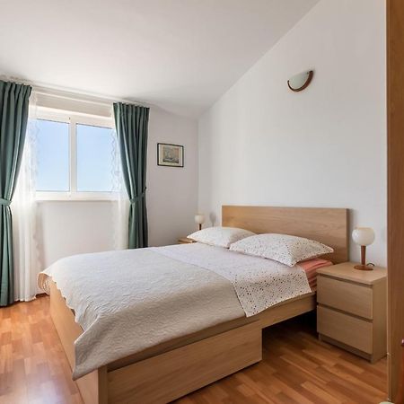 Apartments Croatia 特罗吉尔 外观 照片